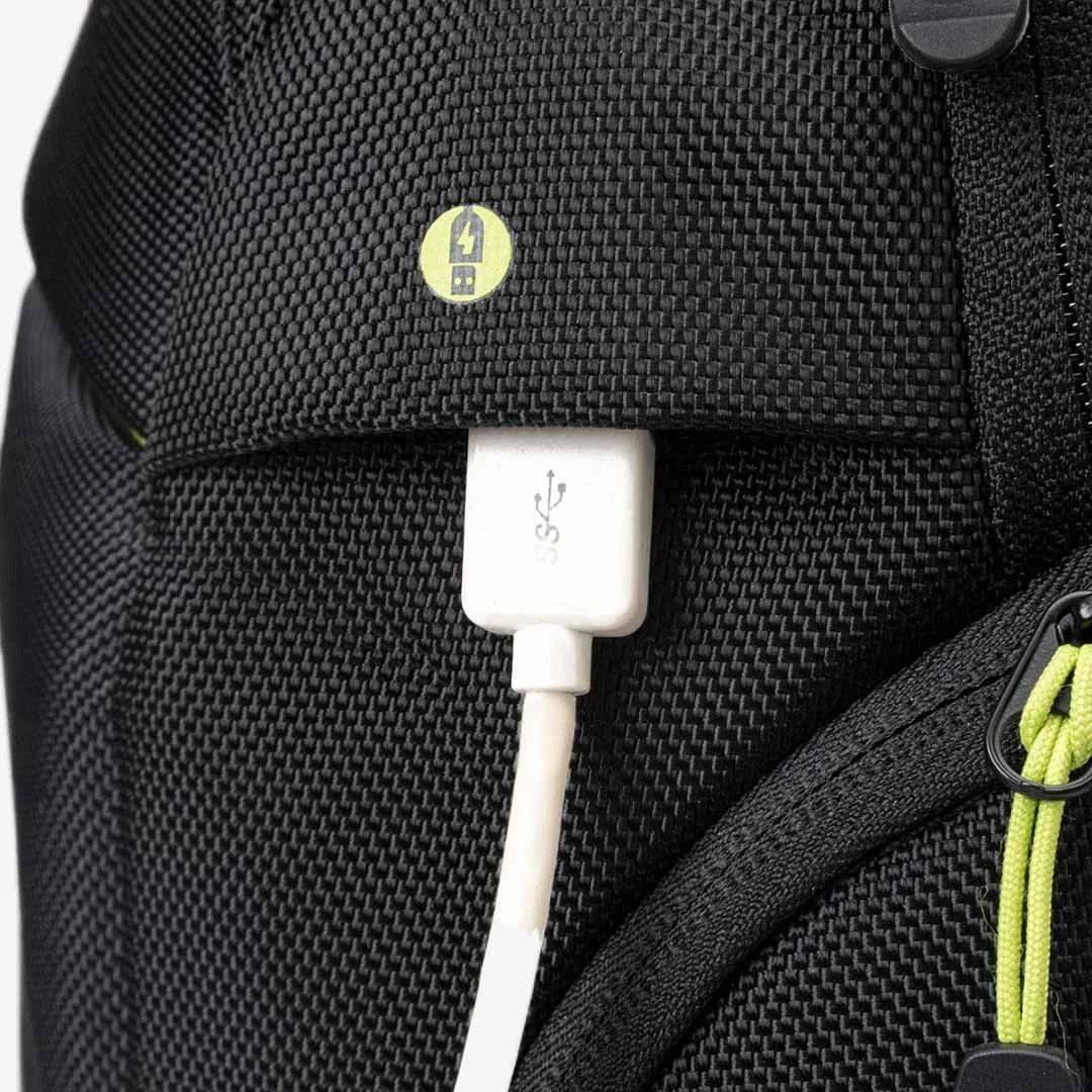 Swissdigital 32L Java Backpack - Image 9