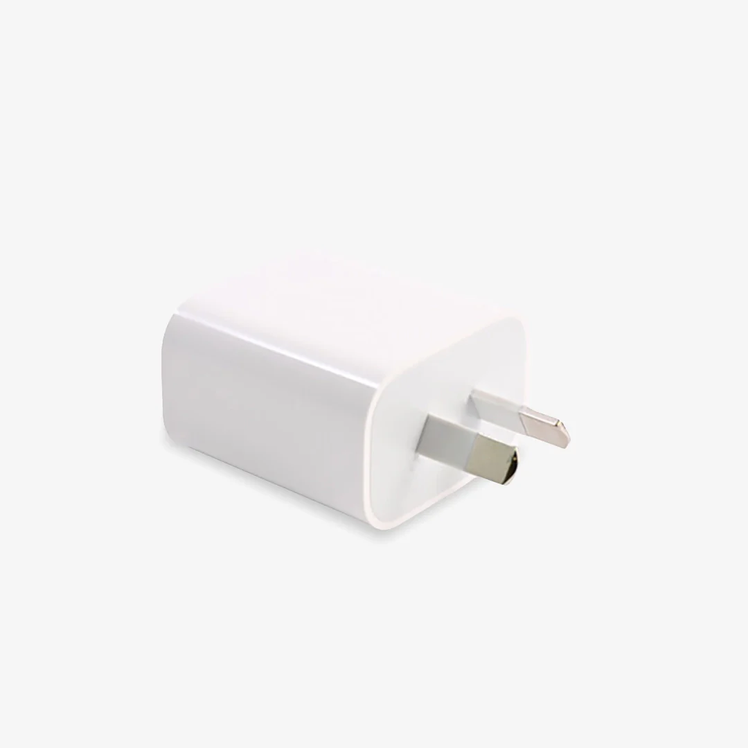 Logo Line Paramount Wall Charger - Image 3