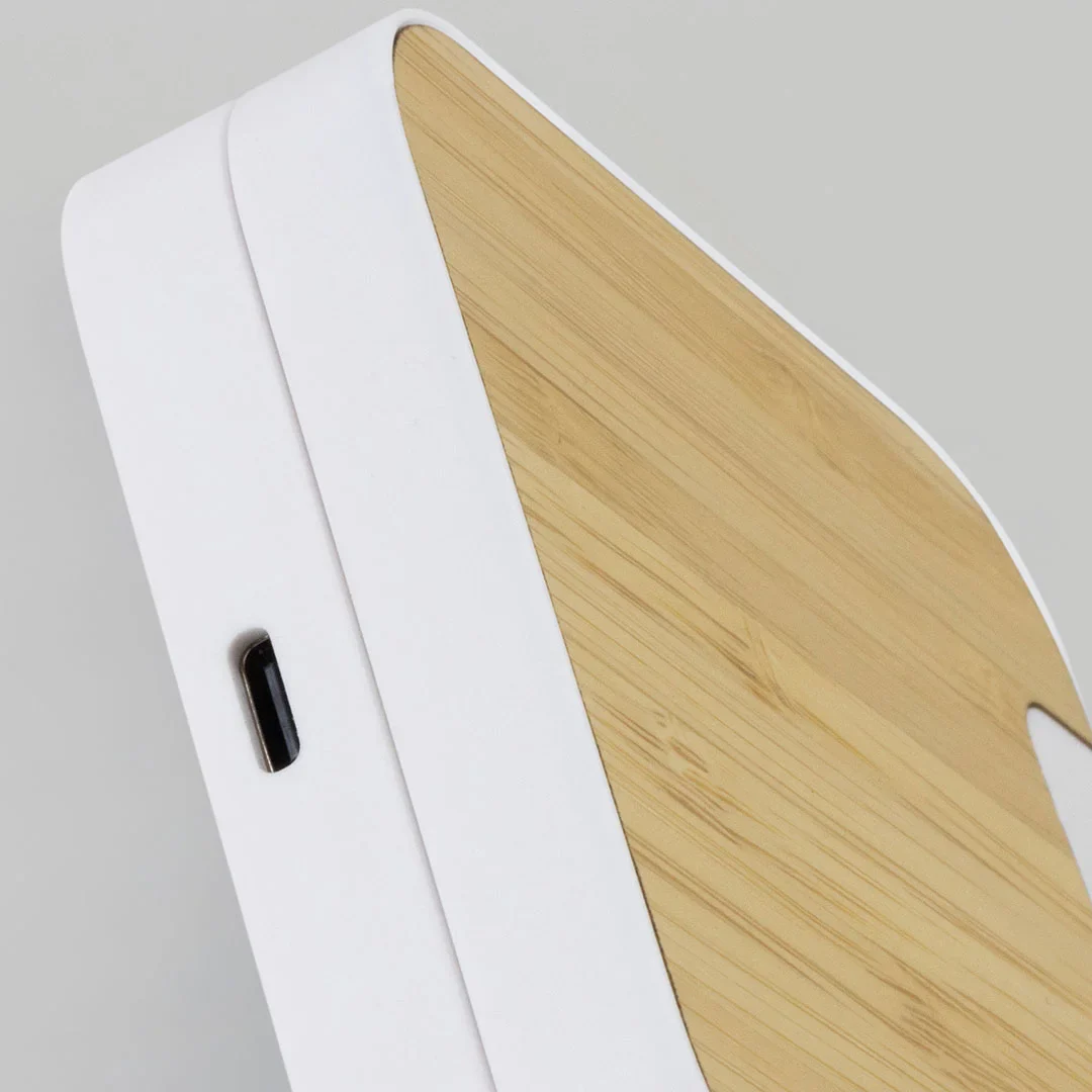 Trends Flex Wireless Fast Charging Stand - Image 6